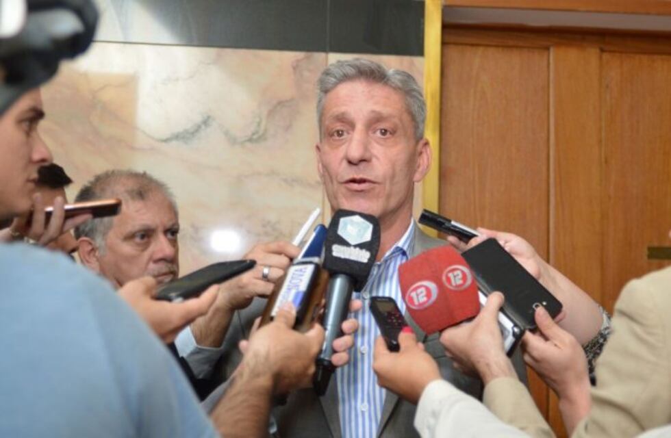 Arcioni: "El daño ocasionado es irreparable, el perjuicio ocasionado a los niños, a las familias chubutenses no tiene antecedentes"