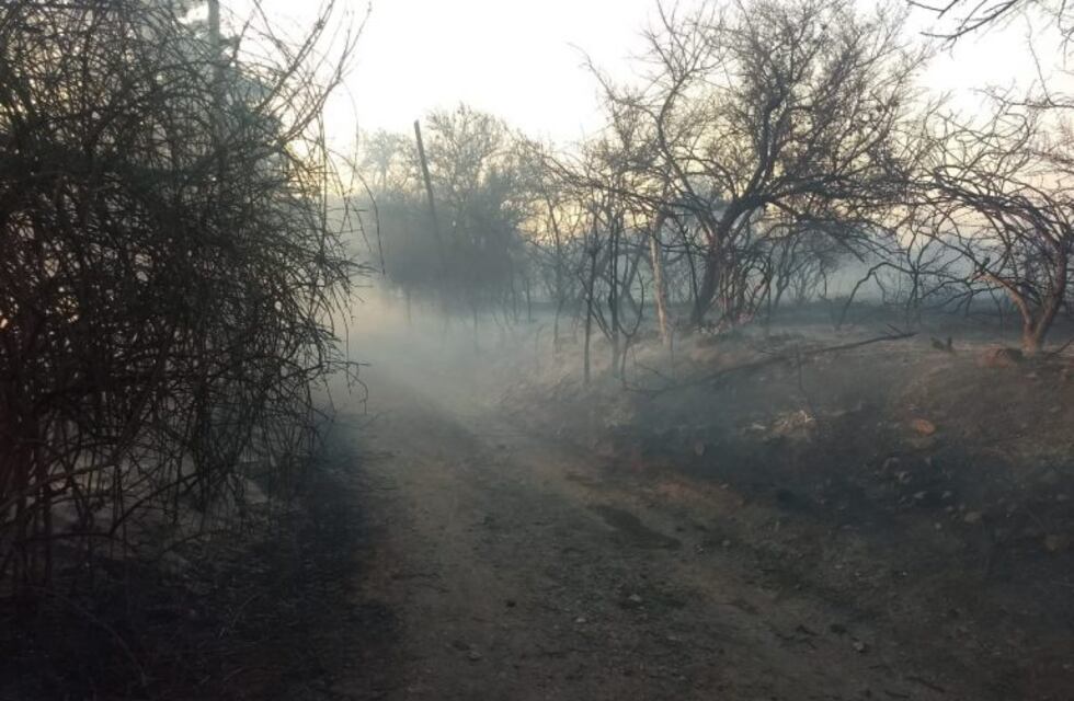 El incendio en Villa Giardino está contenido en un 90 por ciento