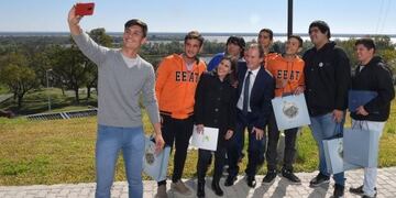 Alumnos se irán de viaje de estudio a Sudáfrica