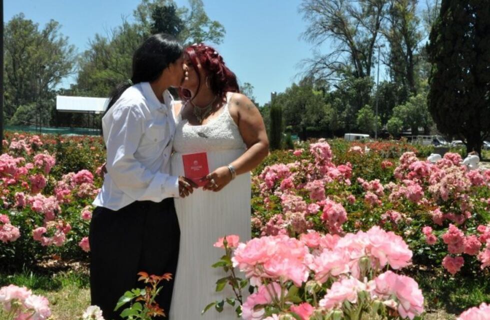 Santa Fe anuncia actividades por 10° aniversario del matrimonio igualitario