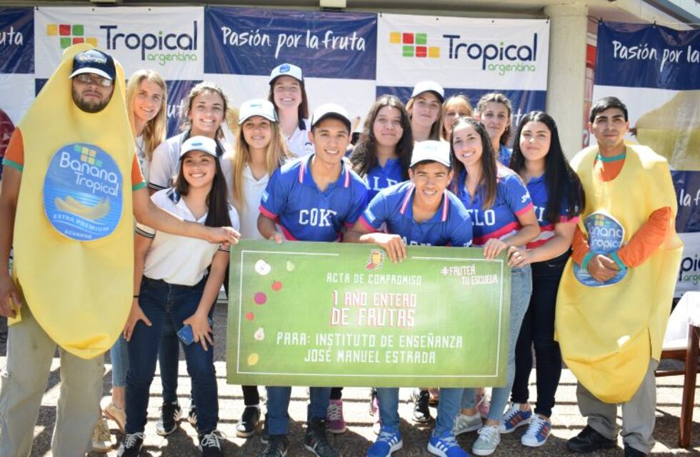 Cuatro colegios de Córdoba ganaron la primeraedición del concurso #FruteáTuEscuela