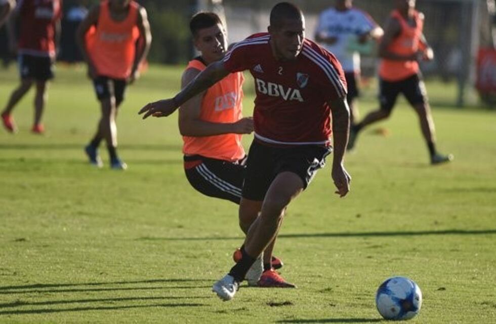 River lo celebra: Maidana se entrenó con normalidad y podría ser titular en Mendoza