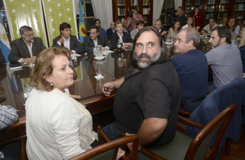 El Gobierno ya empezó a investigar las cuentas de unos 100 sindicatos