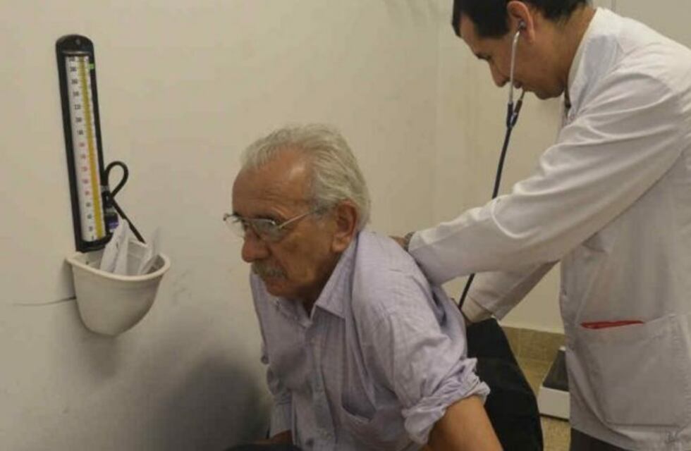 Hay clínicas que dejaron de atender a los afiliados del PAMI