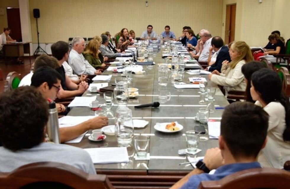 Otorgarán licencias a personal universitario víctima de violencia de género