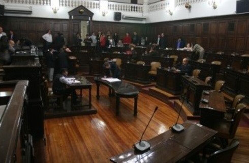 Corte mendocina: Cambiemos no tiene quórum y hay prórroga