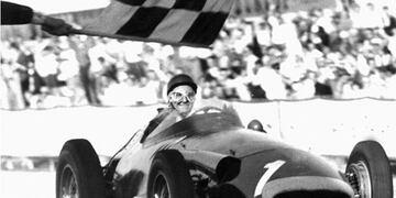 Fangio y la histórica carrera en la que abandonó su mesura habitual\u002E
