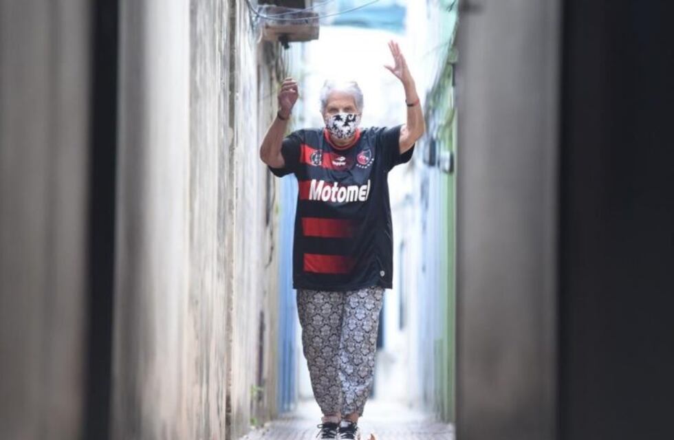 El mejor gol: Newell's ayuda a sus socios mayores contra la pandemia