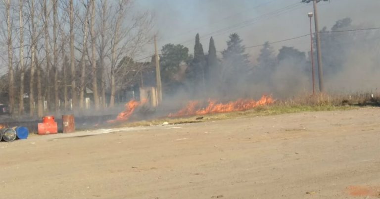 Bomberos controlaron un incendio en Corral de Bustos\u002E