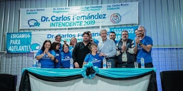 Apoyo de Closs al intendente Fernández de Oberá quien busca su reelección\u002E (WEB)