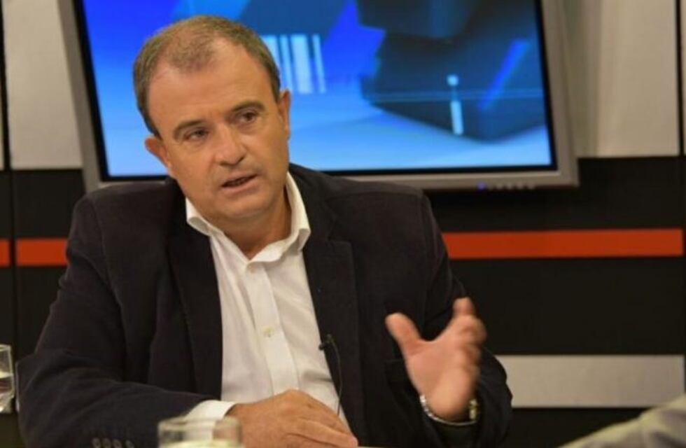 Pesatti comenzó a definir al próximo gabinete de Viedma