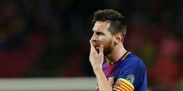 El astro argentino podría culminar su carrera en la institución catalana\u002E (Reuter)