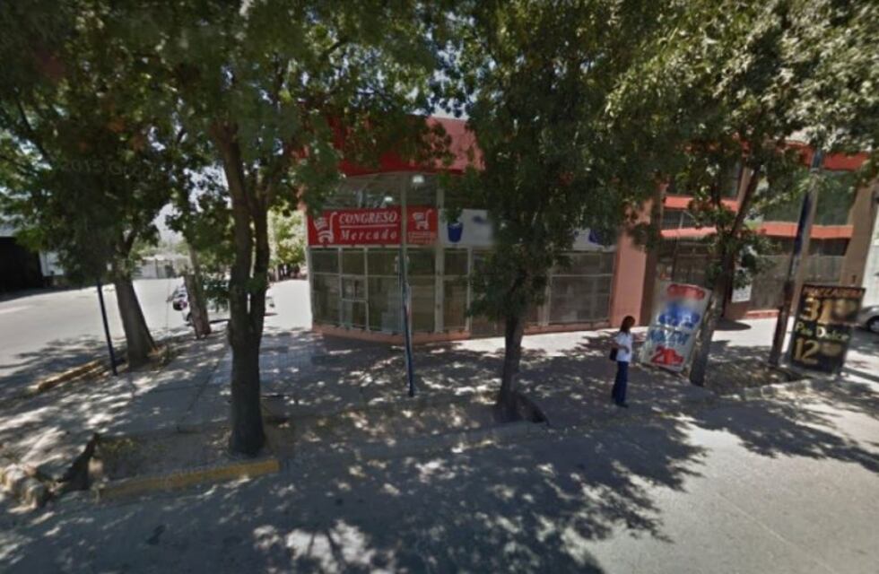 Los empleados estaban involucrados en el robo con rehenes al supermercado chino