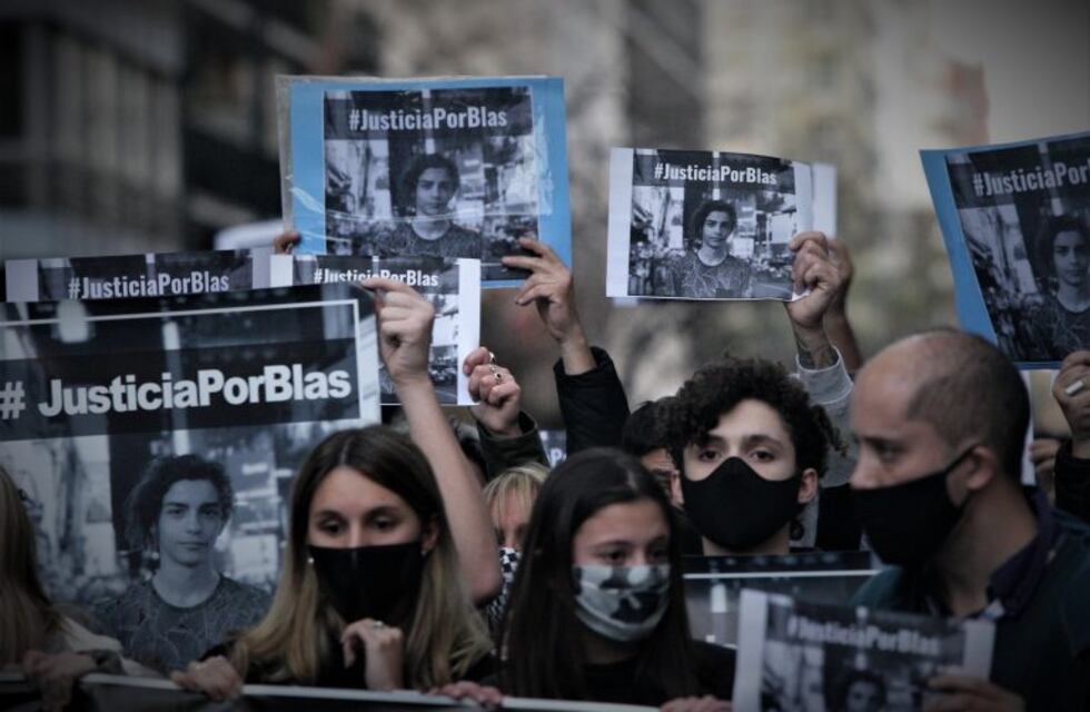 Convocan a "ruidazo" en las redes pidiendo justicia por Blas Correas