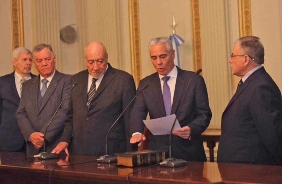 Sergio Torres asumió como nuevo ministro de la Suprema Corte bonaerense