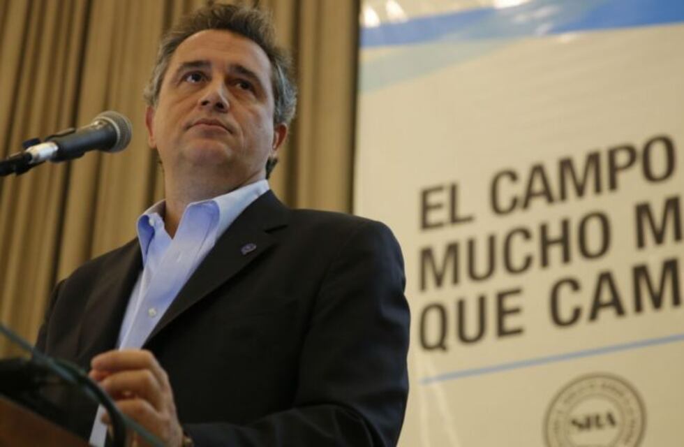 Dos ex ministros de Macri salieron al cruce de Alberto Fernández: rechazaron la suba de las retenciones y los cupos para exportar