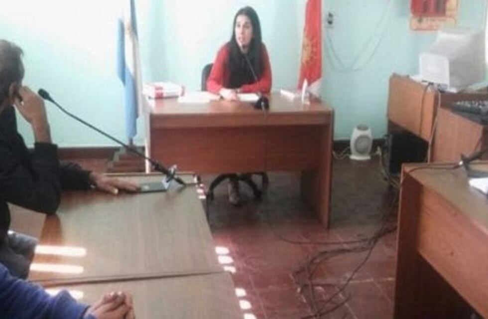 Inició el juicio contra un joven que mató a la madre de su ex pareja en Frías