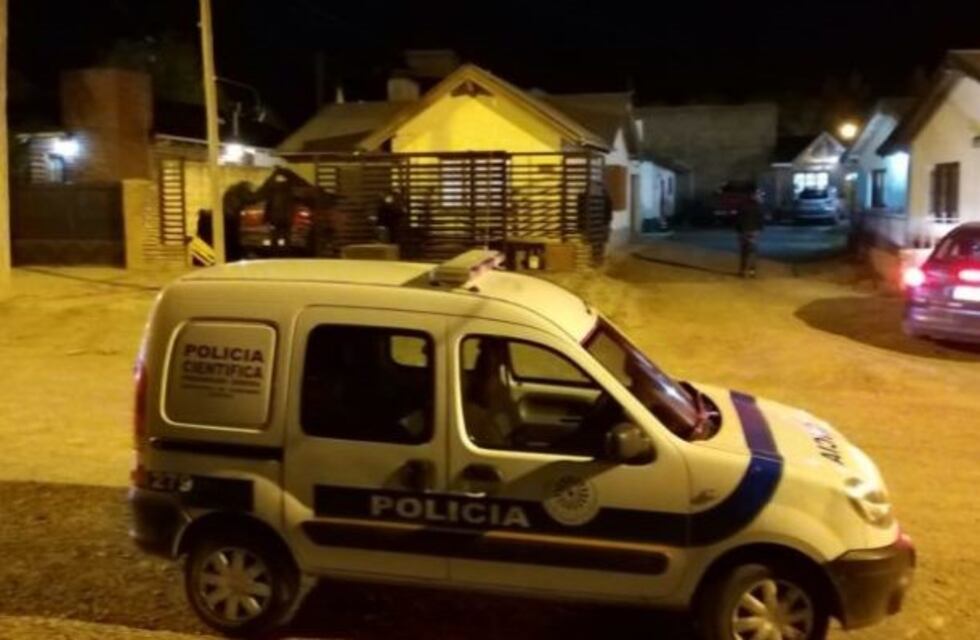 Un hombre murió de un disparo y se investiga si fue asesinato