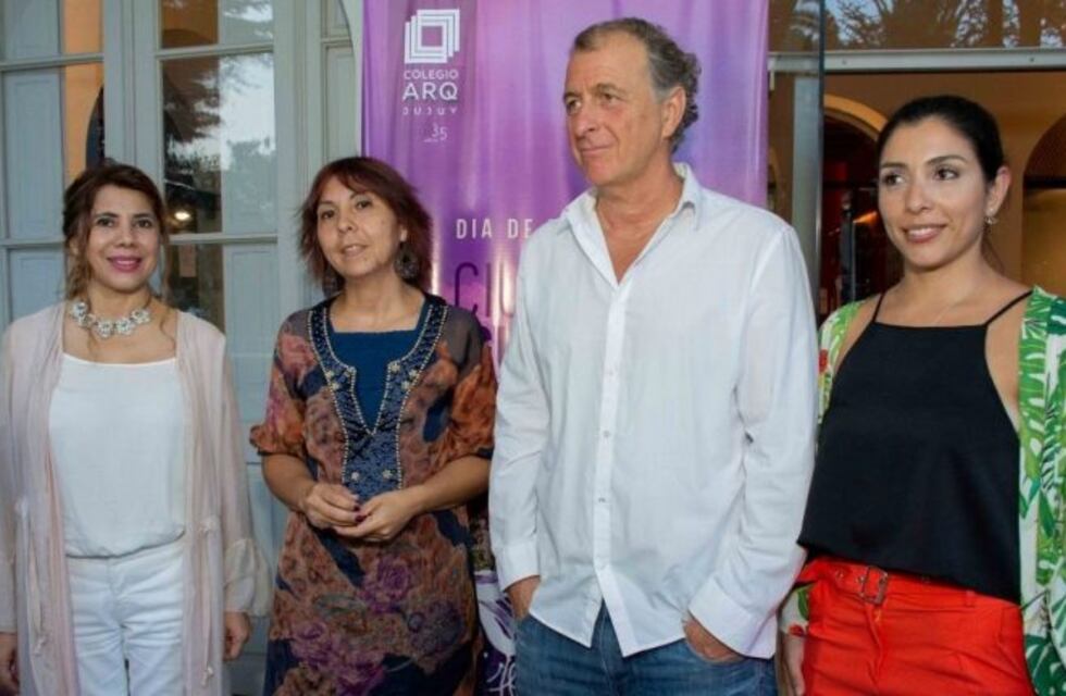 Colegio de Arquitectos impulsa una campaña contra el acoso callejero