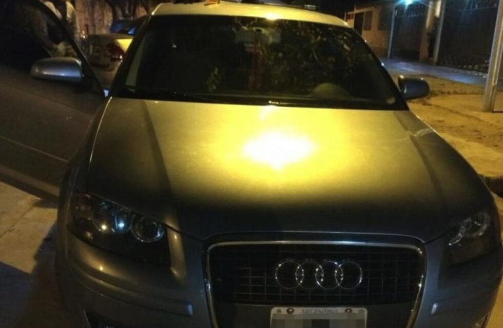Asaltó a una anciana y escapó en el Audi de su papá
