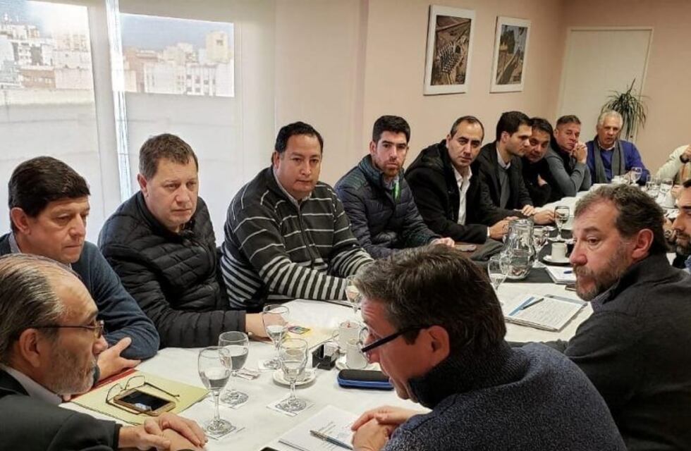 Sierras Chicas: intendentes se reunieron con funcionarios provinciales