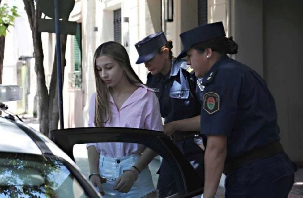 "Todo lo que hago, y lo que no hago, se sabe o lo inventan", dijo Nahir Galarza