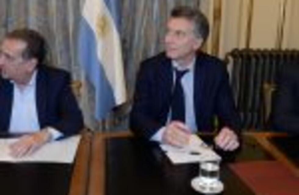 Luego de reunirse con Macri, el director del Conicet justificó la reduccion de investigadores
