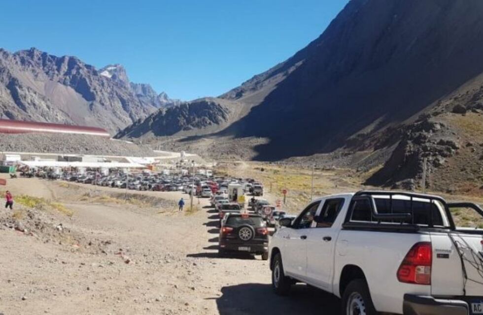 Mucha demora para pasar a Chile por el fin de semana XL