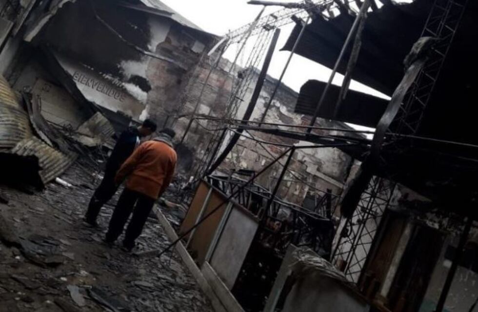 Incendio y robo en el club Sol de Mayo en La Plata
