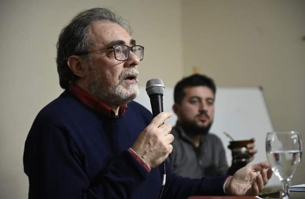 Alta Gracia recibió a Ricardo Aronskind