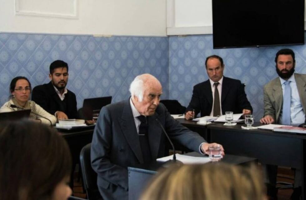 Hoy continúa el juicio contra el exjuez federal Ricardo Lona