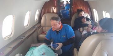Pilotos y médicos experimentados prestaron servicio ayer para salvar las vidas de tres pacientes (Vía Resistencia)\u002E