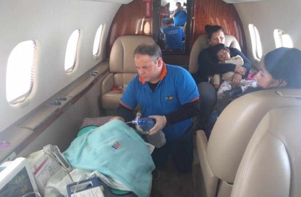 El Ministerio de Salud logró evacuar a tres pacientes graves