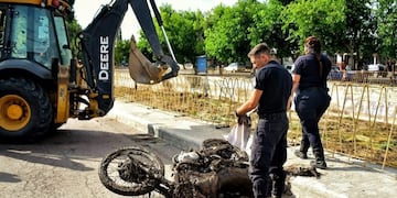 buscan a un motociclista en Mendoza por la crecida de un río