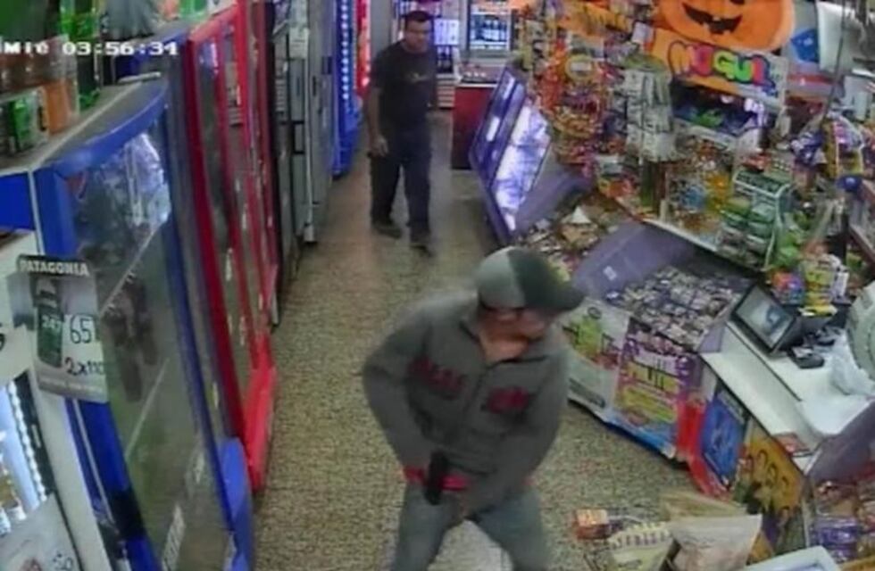 Quiso robar la recaudación del día y solo se llevó 3 latas de cerveza