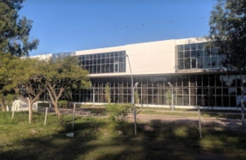 Joven apuñaló a un vecino y fue denunciado por su hermana