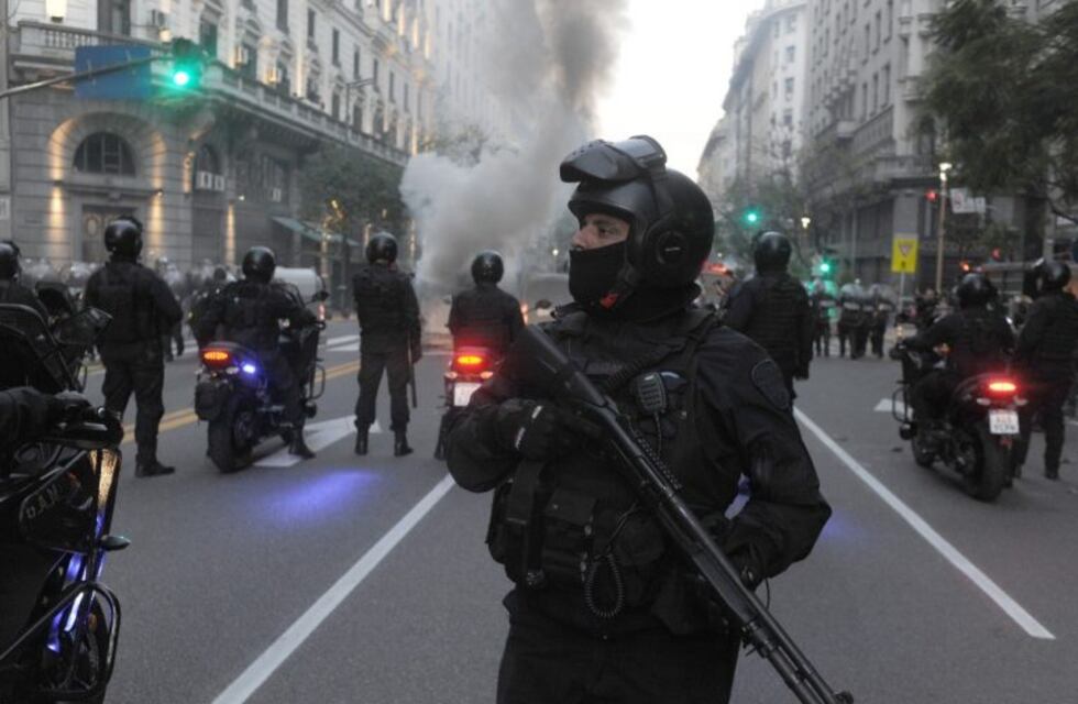 Incidentes frente al Consulado de Chile en Buenos Aires: 6 detenidos