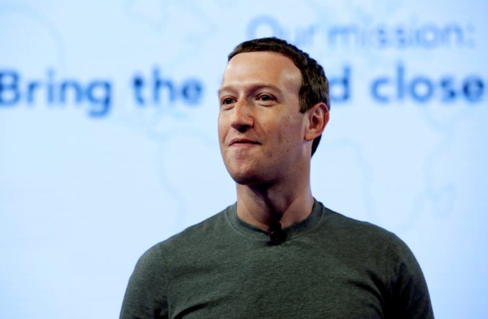 Zuckerberg: "No estoy seguro de que no debamos ser regulados"