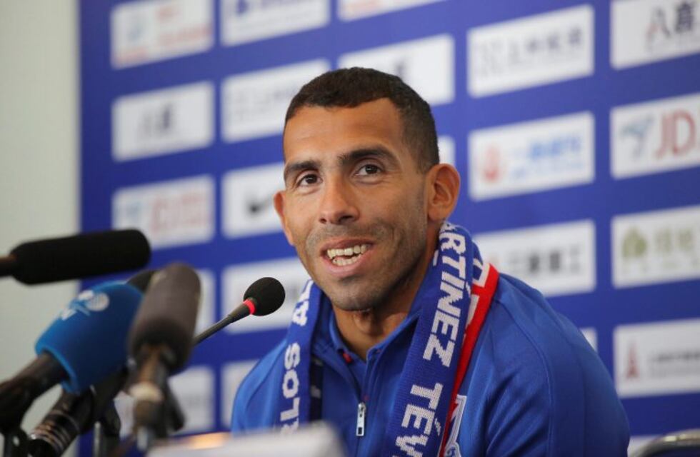 Aunque descartó una inminente vuelta, Tevez ilusiona al hincha de Boca