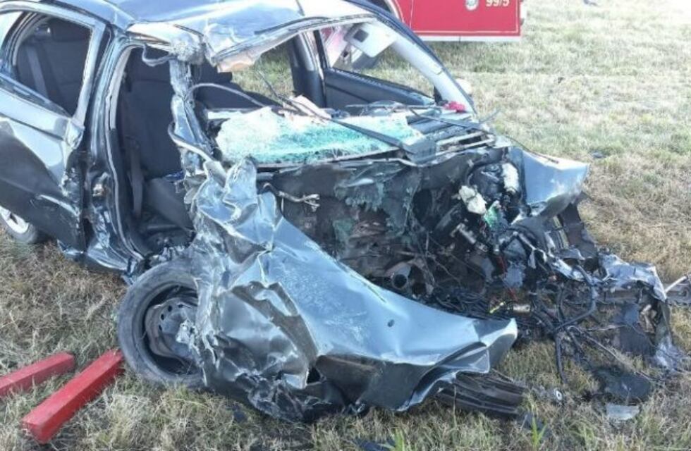 Falleció un hombre en un impresionante accidente en la ruta 8