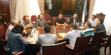 El intendente Julio Garro se reunió con ministros de Transporte nacionales (Twitter Julio Garro)