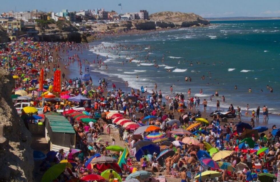 Más de 650.000 turistas visitaron destinos de Río Negro en enero y febrero