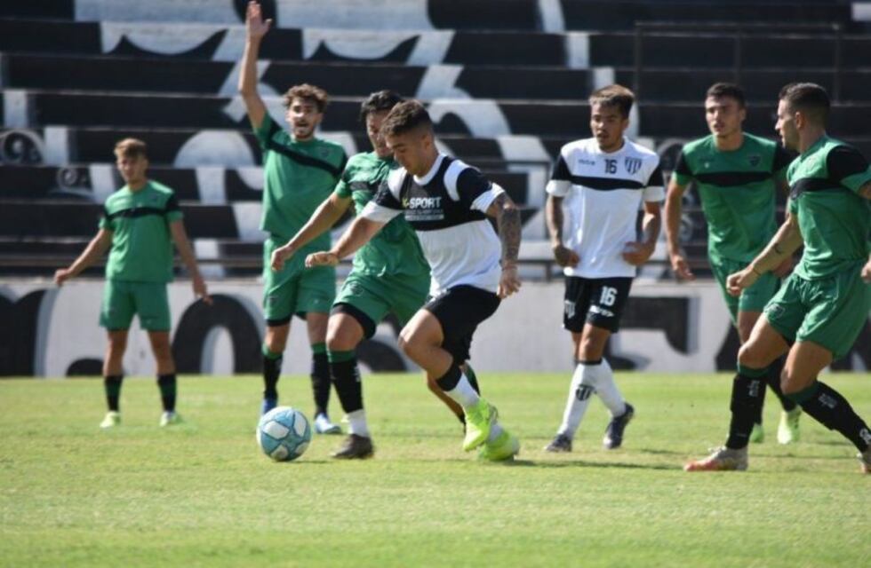 San Martín cayó goleado en su visita a Mendoza
