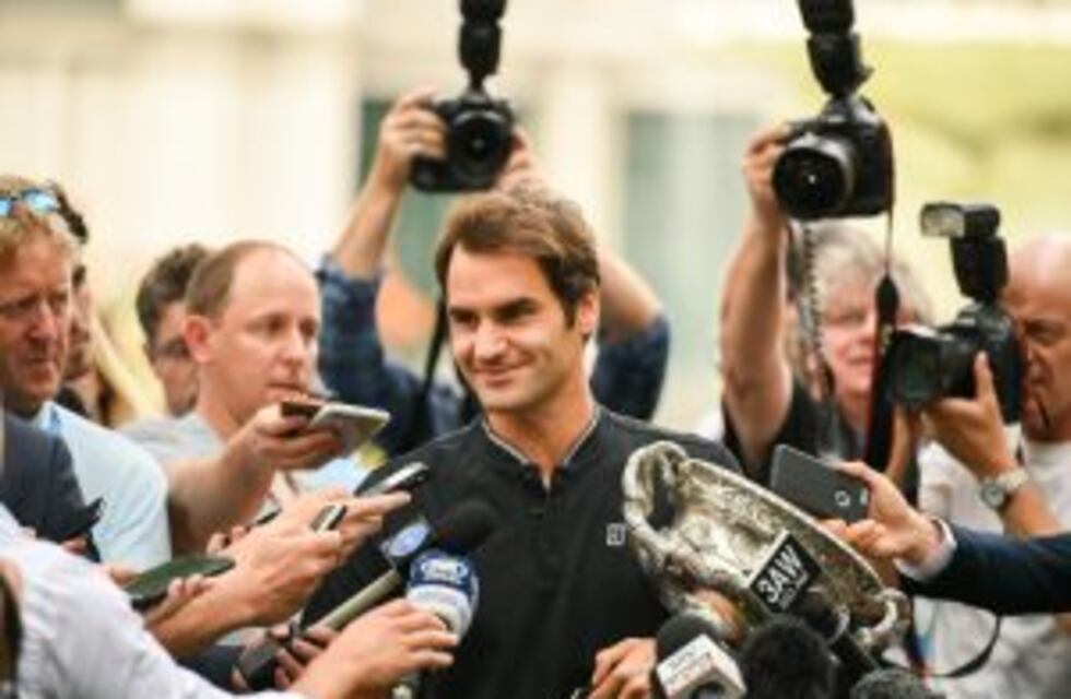 Federer volvió al Top 10 tras conseguir su quinto Australian Open