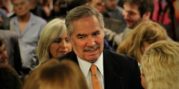 Felipe Solá, el primero en oficializar su frente electoral para las PASO presidenciales