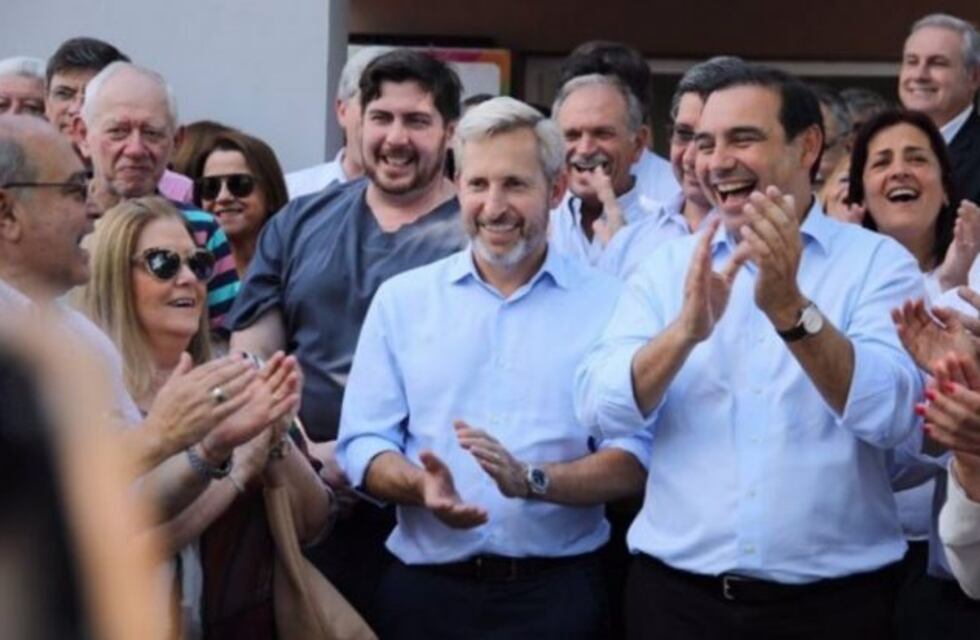 Gustavo Valdés y Rogelio Frigerio habilitarán obras en el Bº Patono