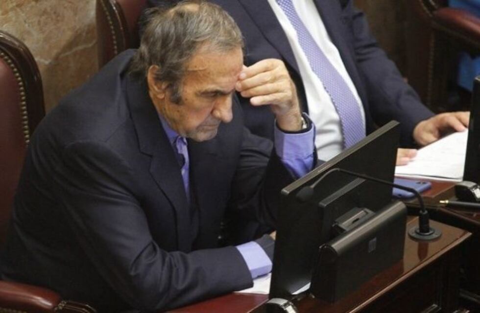 La salud de Reutemann: "Está muy lúcido aunque con impedimentos físicos"