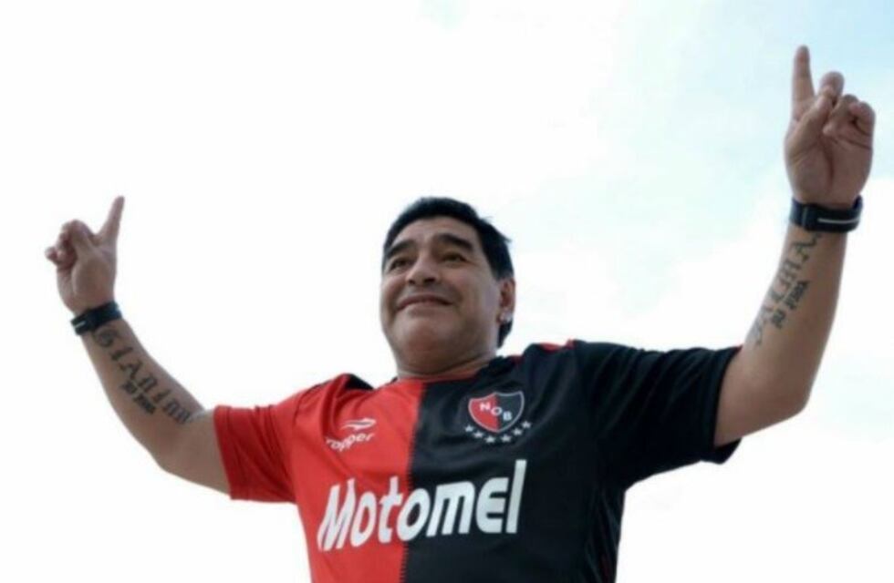 Un dirigente de Independiente Rivadavia trató de: "Impresentable y drogadicto" a Maradona