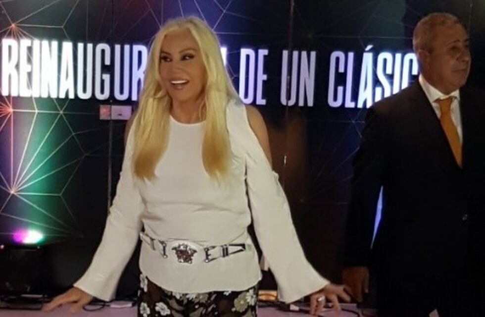 Susana Giménez vino a la reinauguración del Teatro del Lago en Carlos Paz