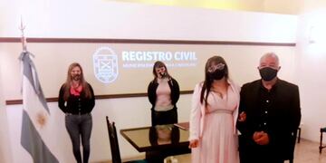 Primer casamiento en plena cuarentena en Carlos Paz\u002E (Foto: gentileza Valeria Pereyra)\u002E